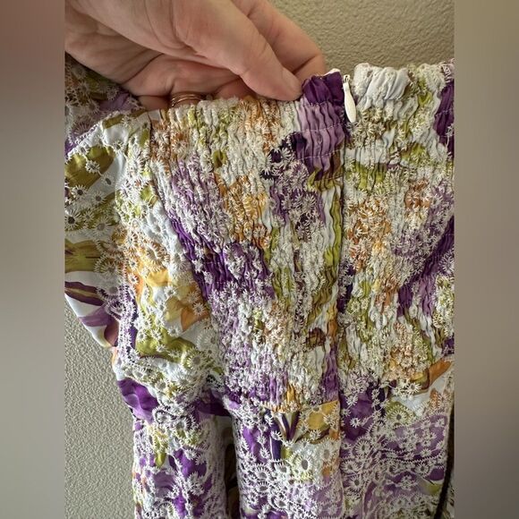 Adelyn Rae Anthropologie Gina Floral Print Embroidered Eyelet Romper Size S - Picture 13 of 14